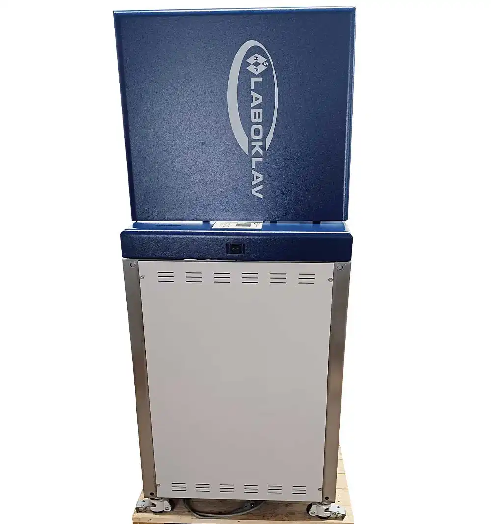 Stérilisateur à vapeur d'occasion SHP Laboklav 160MSLV