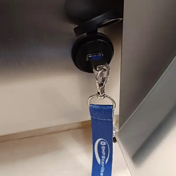 USB port behind the open chamber door